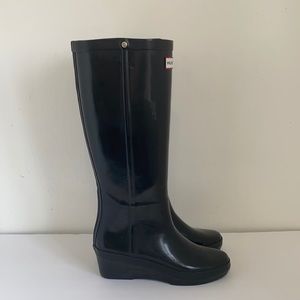 Hunter rubber black boots size 5